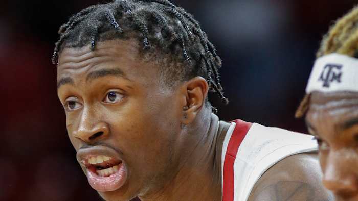 012122-Davonte Davis-Texas A&M-crant